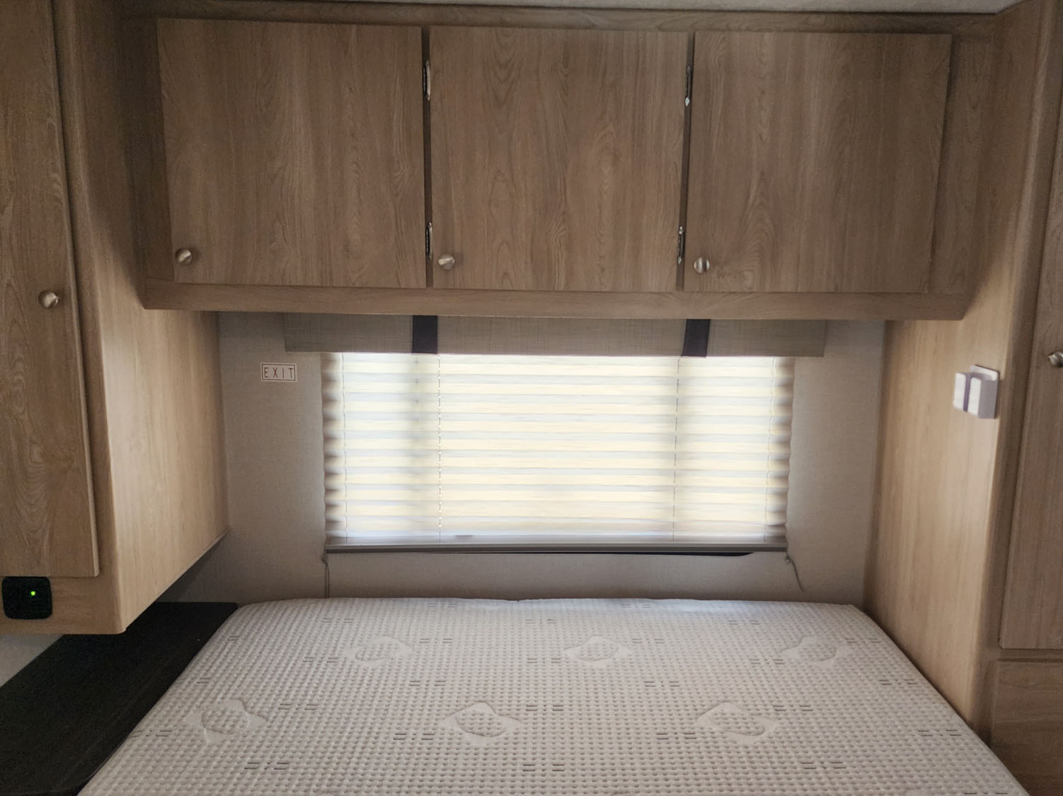 2025 COACHMEN LEPRECHAUN 319MB - Image 14